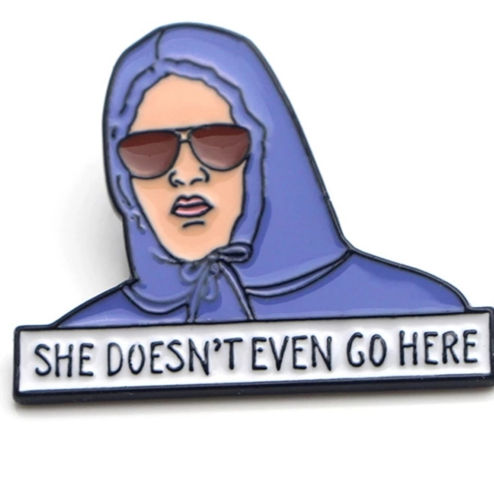 🔹️Mean Girls 'she doesn't even go here' - Picture 6 of 6